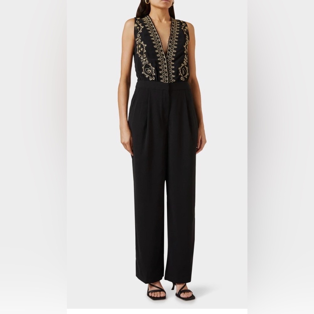 💛2/$40 Black Embroidered Jumpsuit